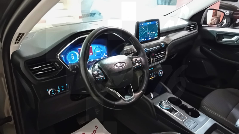 FORD KUGA 1.5 TDCI 120 CV AUTOMÁTICO
