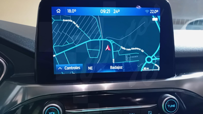 FORD KUGA 1.5 TDCI 120 CV AUTOMÁTICO