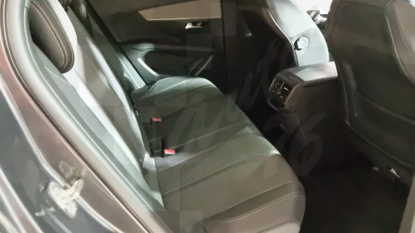PEUGEOT 3008  1.5 HDI 130 CV GT AUTOMÁTICO