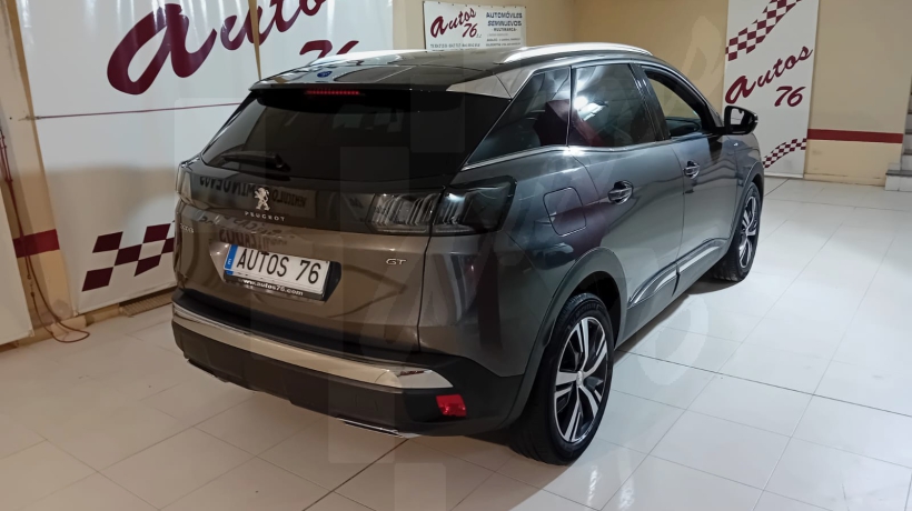 PEUGEOT 3008  1.5 HDI 130 CV GT AUTOMÁTICO