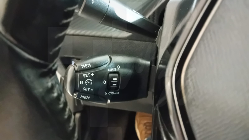 PEUGEOT 208 1.5 HDI 100 CV