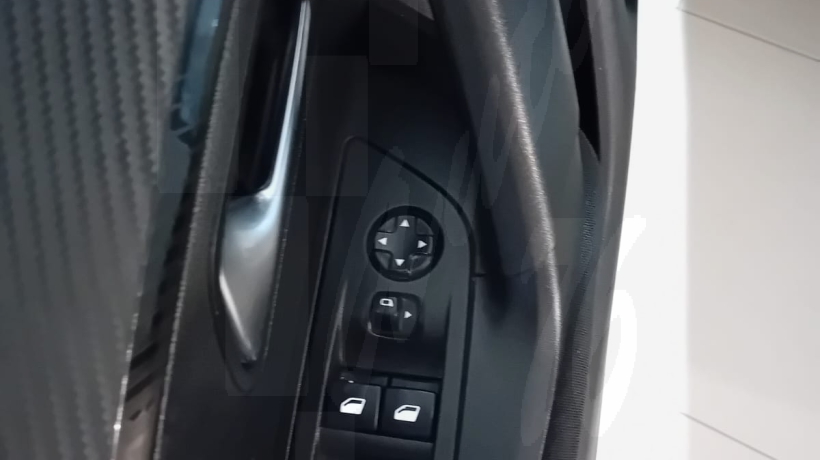 PEUGEOT 2008 1.5 HDI 110 CV